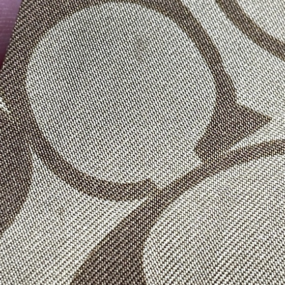 COACH SIGNATURE SILK SCARF - Picture 6 of 7